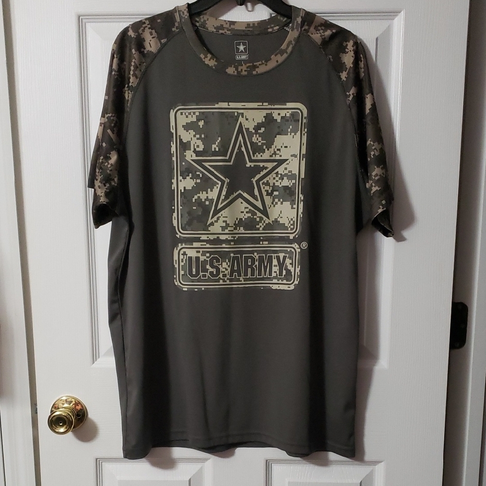 U.S. Army Green and Tan with Camo Star Tee